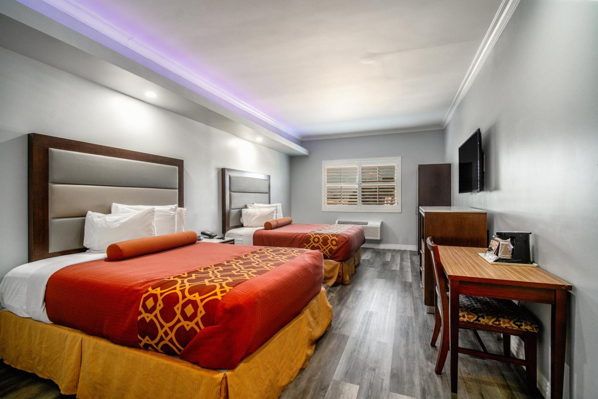 Rodeway Inn & Suites Пасадина Экстерьер фото