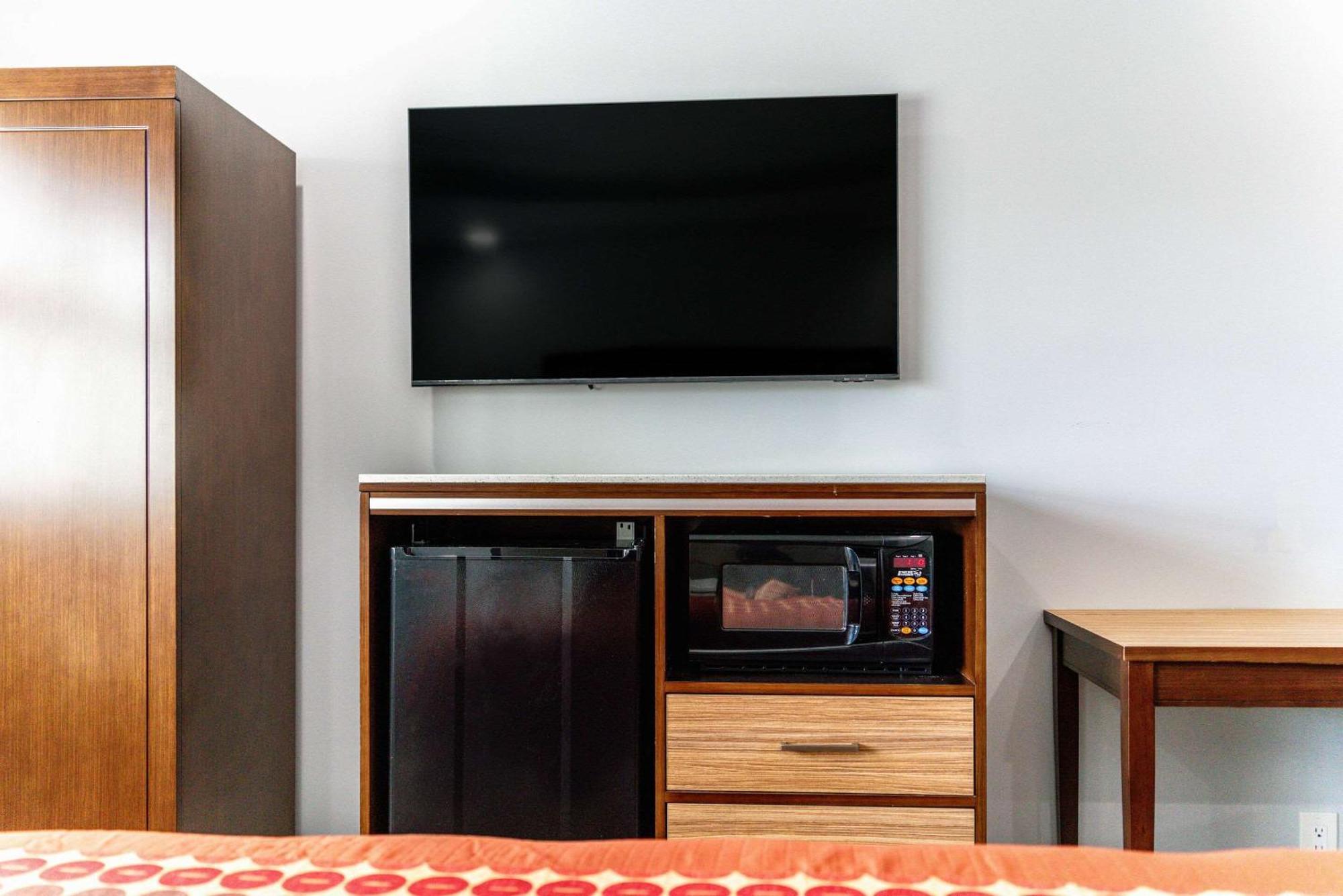 Rodeway Inn & Suites Пасадина Экстерьер фото